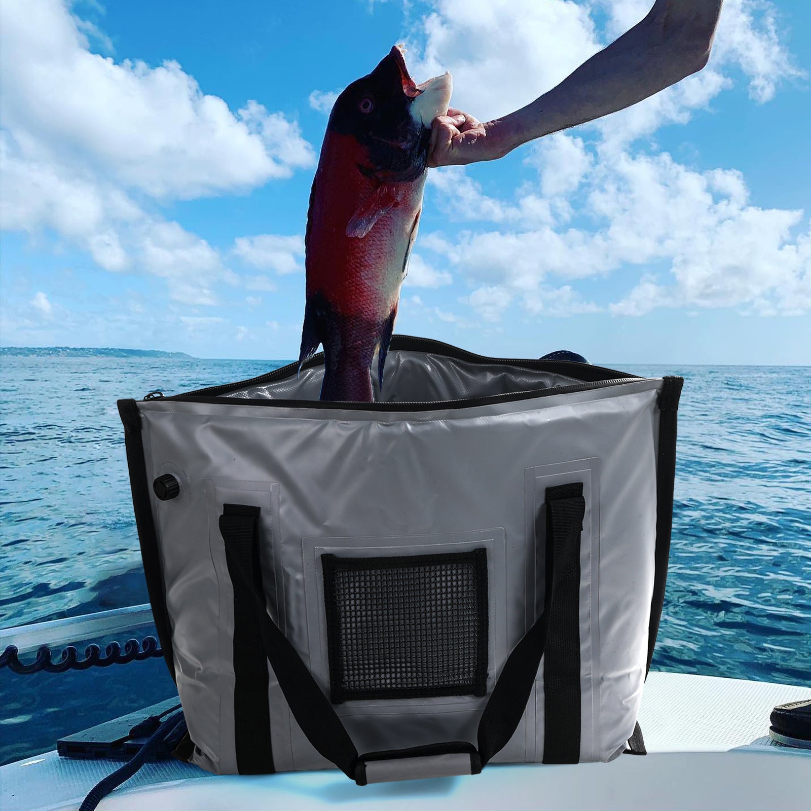 27.5qt Insulated Fish Bag Cooler With Flat Bottom - Buffalo Gear  